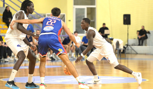 Συνελήφθη μπασκετμπολίστας της Α2: Μπήκε μεθυσμένος στις γραμμές του τρένου στην Ιερά Οδό και οδήγησε για 300 μέτρα