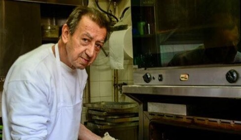 Θλίψη στον Πανιώνιο και στη Νέα Σμύρνη: Πέθανε ο θρυλικός «Νίκος ο τυροπιτάς»