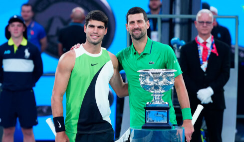 Australian Open: Αλκαράθ - Τζόκοβιτς 0-1 (2ο σετ), live ο τελικός της Μελβούρνης