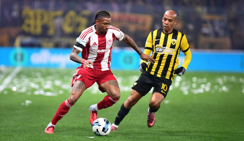 ΑΕΚ - Ολυμπιακός 1-1: Πήραν βαθμό με πέναλτι στο 90+16 οι Πειραιώτες, δείτε τα γκολ 