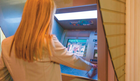 Πώς διαμορφώθηκαν οι αποδοχές, αυξήσεις μέσω φόρων για δύο εκατομμύρια εργαζομένους - Δείτε παραδείγματα