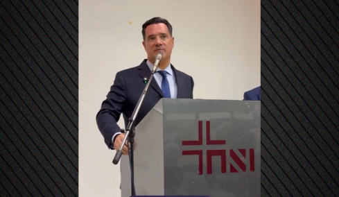 Ο Άδωνις Γεωργιάδης δεν φοβήθηκε τον διάλογο με συνδικαλιστές στα Γιάννενα και απάντησε στους «μύθους» για το ΕΣΥ, δείτε βίντεο