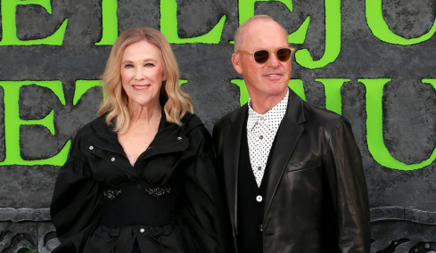 Ο Μάικλ Κίτον μίλησε για τη μακροχρόνια φιλία του με την Κάθριν Ο’Χάρα μία εβδομάδα μετά τον θάνατό της