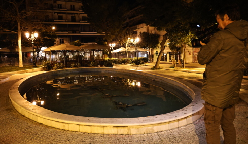 «Είπα ψέματα ότι είμαι γιατρός για να με αφήσουν να κάνω ΚΑΡΠΑ», λέει ο νεαρός που έδωσε τις πρώτες βοήθειες στο 2,5 ετών κοριτσάκι στην Καλλιθέα
