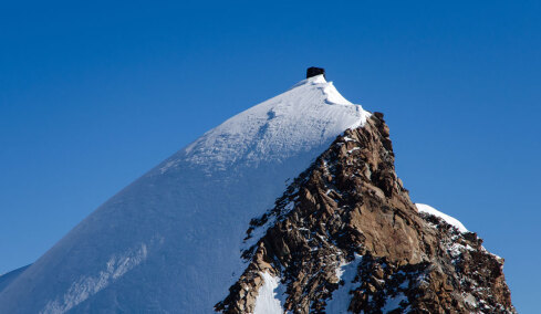 Margherita Hut: Το ψηλότερο κτίριο της Ευρώπης στα 4.554 μέτρα στις ιταλικές Άλπεις (vid)