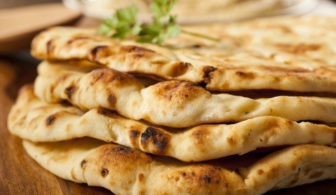 Πώς φτιάχνουμε στο σπίτι πίτα για σουβλάκι: Η ιστορία και η συνταγή