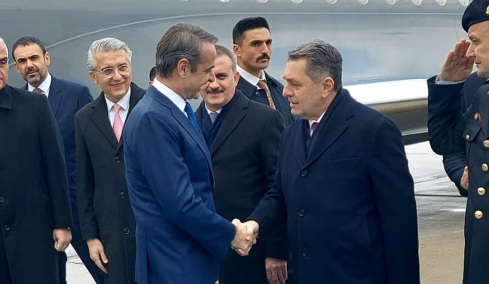 Στην Άγκυρα ο Κυριάκος Μητσοτάκης, σε λίγο η συνάντηση με τον Ερντογάν