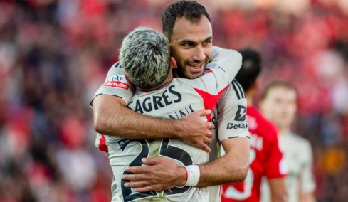 Primeira Liga: Ο Παυλίδης οδήγησε την Μπενφίκα στο διπλό, 2-1 την Σάντα Κλάρα, δείτε τα γκολ