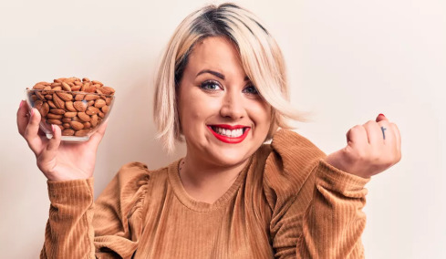 Ο πολύτιμος καρπός που νικά την άνοια, θωρακίζει την καρδιά και ομορφαίνει το δέρμα