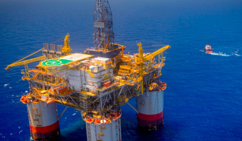 Η αμερικανική Chevron αποκτά νέα κοιτάσματα πετρελαίου στη Βενεζουέλα, επενδύει πάνω από $7 δισ., στόχος 600.000 βαρέλια την ημέρα