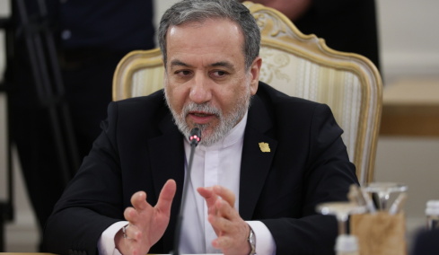 Ιρανός ΥΠΕΞ: Εφικτή μια συμφωνία με τις ΗΠΑ πριν τον νέο γύρο διαπραγματεύσεων