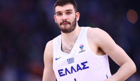 Εθνική μπάσκετ: Με Ρογκαβόπουλο οι κλήσεις του Σπανούλη για τους αγώνες με το Μαυροβούνιο 