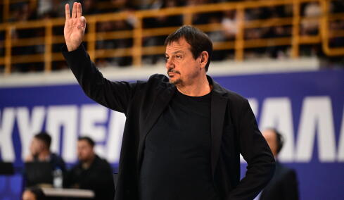 Αταμάν: «Θα κάνουμε τα πάντα για να φέρουμε τον τίτλο στους οπαδούς μας απέναντι σε μια μεγάλη ομάδα»