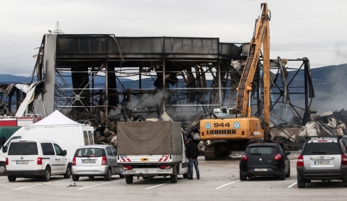 Ελεύθεροι με όρους και εγγύηση 30.000 ευρώ ο διευθυντής του εργοστασίου της Βιολάντα και ο προϊστάμενος παραγωγής