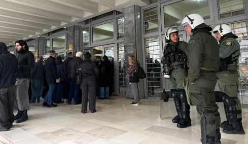 Αναβλήθηκε για τον Μάιο η δίκη των 38 συλληφθέντων από την αστυνομική επιχείρηση στο ΑΠΘ