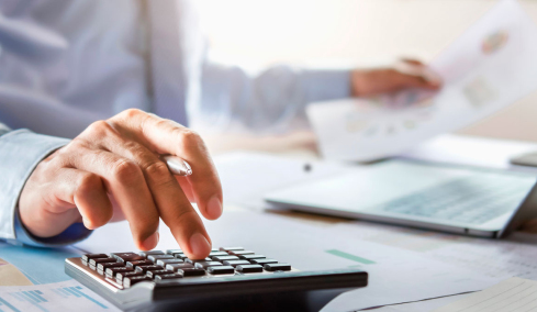 Νέο πλάνο ελέγχων από την ΑΑΔΕ πριν το τέλος του του 2026: Ποιες υποθέσεις μπαίνουν πρώτες στη λίστα