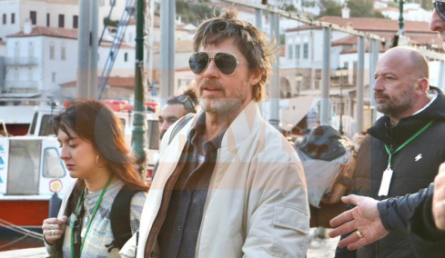 Η βίλα που μένει ο Μπραντ Πιτ στην Ύδρα: Ήταν του Κώστα Μπουτάρη, ανήκει πλέον στον Βρετανό Φίλιπ Κόλμπερτ