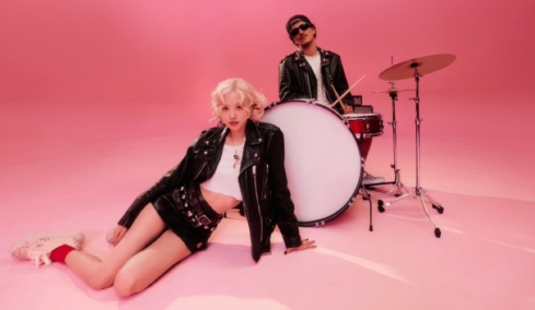 Το «APT» του Μπρούνο Μαρς και της Rose ανακηρύχθηκε το τραγούδι με τις περισσότερες πωλήσεις το 2025