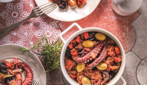 Από χταπόδι μέχρι μύδια: ιδέες για σαλάτα και θαλασσινά για τα Κούλουμα