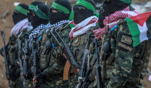 Η Χαμάς ετοιμάζεται να αναδείξει τον νέο ηγέτη της, μεταξύ του Χαλέντ Μεσάαλ και του Χαλίλ αλ Χάγια