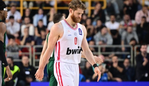 Ολυμπιακός: Το Κύπελλο Ελλάδος χάθηκε, όμως η μεγάλη μάχη μαίνεται