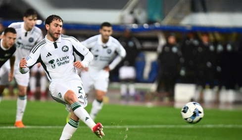 Έγινε κι αυτό στη Super League: Πέναλτι μέσω VAR για τον ΠΑΟ και αποβολή του Νους μετά τη λήξη του αγώνα στο Παγκρήτιο, βίντεο 