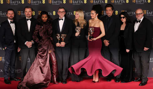Καλύτερη ταινία η «μία μάχη μετά την άλλη» στα BAFTA, η λίστα των νικητών