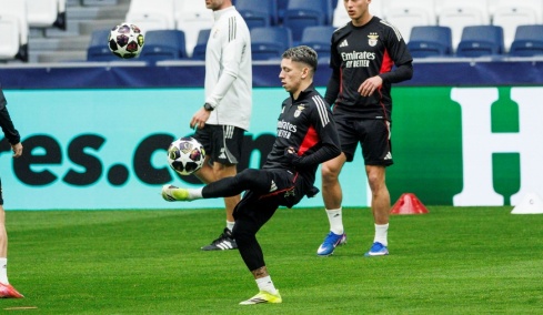 Μπενφίκα: Προπονήθηκε στο «Μπερναμπέου» ο Πρεστιάνι παρά την τιμωρία για το επεισόδιο με τον Βινίσιους, βίντεο
