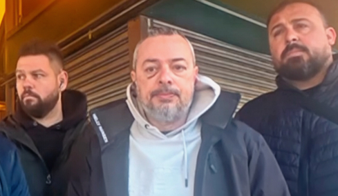 Βάζει λουκέτο στην επιχείρηση ο περιπτεράς στη Γαστούνη που ξυλοκοπήθηκε από ομάδα 20 Ρομά: «Δεν αξίζει τον κόπο, θα κάνω κάτι άλλο»