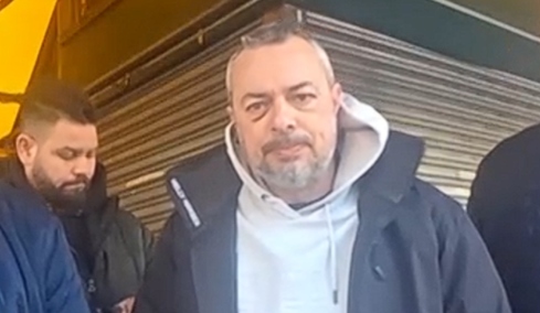 Βάζει λουκέτο στην επιχείρηση ο περιπτεράς στη Γαστούνη που ξυλοκοπήθηκε από ομάδα 20 Ρομά: «Δεν αξίζει τον κόπο, θα κάνω κάτι άλλο»