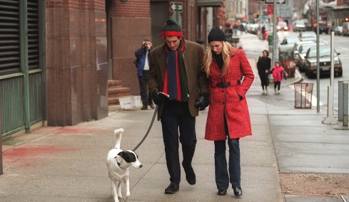 John F. Kennedy Jr. - Carolyn Bessette-Kennedy: Τι απέγινε ο σκύλος τους μετά τον θάνατό τους;
