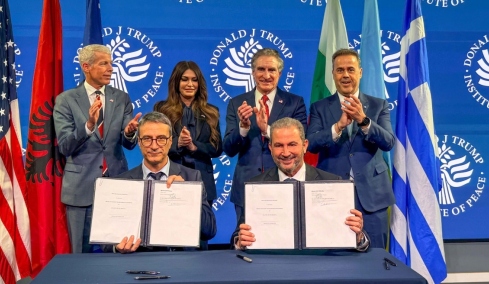 Μήνυμα ισχυρής διατλαντικής συνεργασίας με νέα deals για τον Κάθετο Διάδρομο