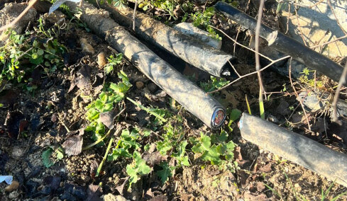 Δολιοφθορά στην τηλεδιοίκηση της γραμμής Αθήνα-Θεσσαλονίκη κατήγγειλε ο Κυρανάκης, έσπασαν τσιμέντα και έκοψαν καλώδια στο Πλατύ