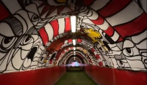 Η UEFA αποθέωσε το «τούνελ του τρόμου»: Τη φυσούνα 240μ στο γήπεδο του Ερυθρού Αστέρα που τρομοκρατεί κάθε αντίπαλο 