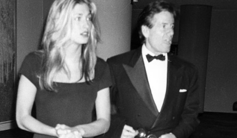 Καρολίν Μπεσέτ - Κένεντι και Τζον Κένεντι: Η άγνωστη ιστορία της γνωριμίας τους όπως την αποκάλυψε ο Κάλβιν Κλάιν (βίντεο)