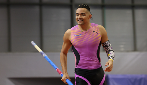 Εμμανουήλ Καραλής: Έβαλε τον πήχη στα 6,31μ και επιχείρησε να «σπάσει» το παγκόσμιο ρεκόρ, βίντεο 