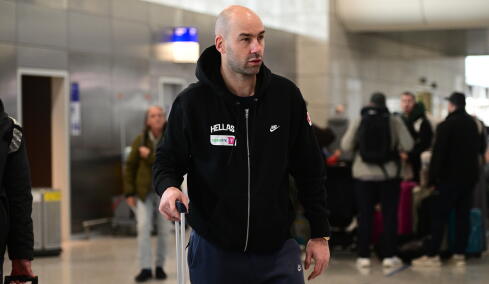 Εθνική μπάσκετ: Νοκ άουτ ο Ρογκαβόπουλος για το παιχνίδι με το Μαυροβούνιο, πήρε τον Κακλαμανάκη ο Σπανούλης