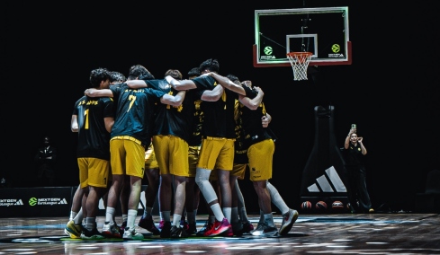 Παραμένουν εγκλωβισμένα στο Ντουμπάι τα παιδιά του Αρη που έπαιζαν σε τουρνουά της Euroleague