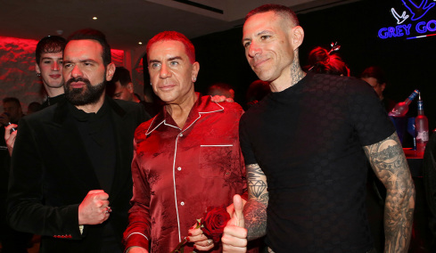 Γιώργος Μαζωνάκης: Το ιδιαίτερο πάρτι με εκπλήξεις για τα γενέθλιά του