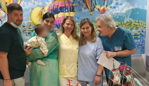  «Η ζωή νίκησε τον θάνατο», βγήκε από τη ΜΕΘ το μωρό από τη Ζάκυνθο που είχε προσβληθεί από μηνιγγίτιδα - Σε αναστολή παραμένει η «άφαντη» παιδίατρος