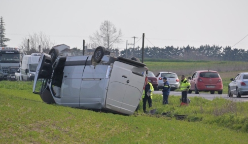 Σε έξι ημέρες έληγε το δίπλωμα του 95χρονου που σκοτώθηκε στο τροχαίο στη Λάρισα: Οδηγούσε στο αντίθετο ρεύμα, συγκρούστηκε με δύο οχήματα