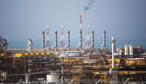 Reuters: Το Κατάρ έχασε το 17% της δυναμικότητας παραγωγής LNG μετά τις ιρανικές επιθέσεις, από τρία έως πέντε χρόνια θα πάρει η αποκατάσταση