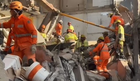 Οκτώ νεκροί από κατάρρευση οίκου ευγηρίας στη Βραζιλία, δείτε βίντεο 