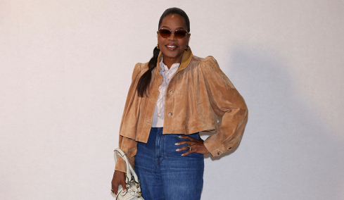 Η Όπρα Γουίνφρεϊ εντυπωσίασε με τη νέα εμφάνισή της μετά την απώλεια βάρους
