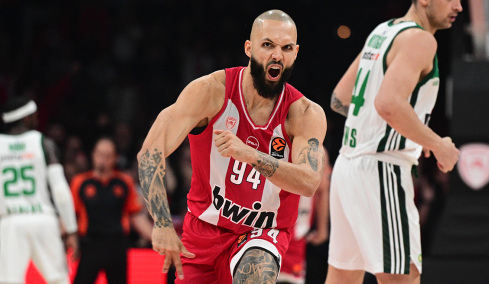 Ολυμπιακός - Παναθηναϊκός 86-80: Το ντέρμπι «αιωνίων» βάφτηκε ερυθρόλευκο
