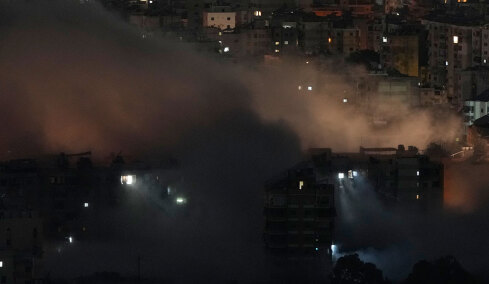 Κύμα επιθέσεων του Ιράν στο Ισραήλ και χτυπήματα σε χώρες του Κόλπου - Η Τεχεράνη είναι εχθρός μας και δεν είμαστε εύκολη λεία, λέει ο πρόεδρος των Εμιράτων