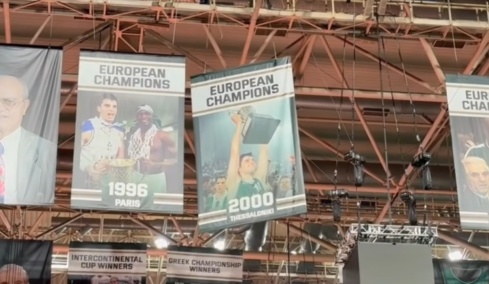 Παναθηναϊκός: Ποιο λάβαρο κατέβηκε από το Telecom Center Athens, βίντεο με την στιγμή της... αποκαθήλωσης