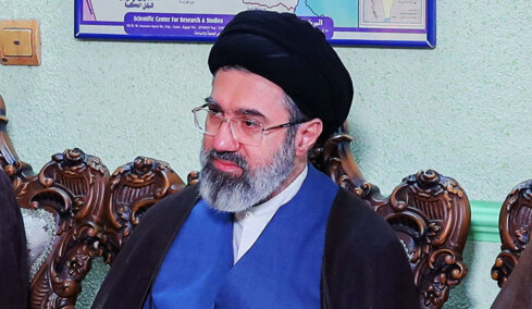 Πρώτο μήνυμα του Μοτζταμπά Χαμενεϊ: Θα εκδικηθούμε για όλο το αίμα που έχει χυθεί, τα Στενά του Ορμούζ θα μείνουν κλειστά