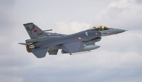 Έξι μαχητικά F-16 στέλνει η Τουρκία στα Κατεχόμενα αύριο, την ημέρα της επίσκεψης Μητσοτάκη και Μακρόν στην Κύπρο