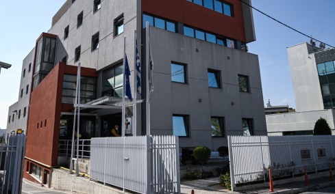 ΕΟΔΥ: Το παρασκήνιο πίσω από την παραίτηση του επιστημονικού συμβουλίου